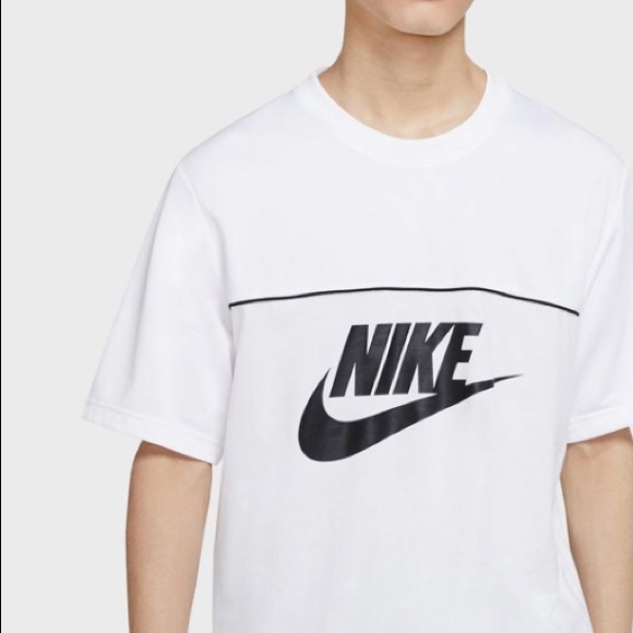 nike sport shirt - Picture 2 of 5